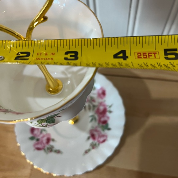 Vintage Tea Cup/ Saucer Stand - Picture 6 of 7